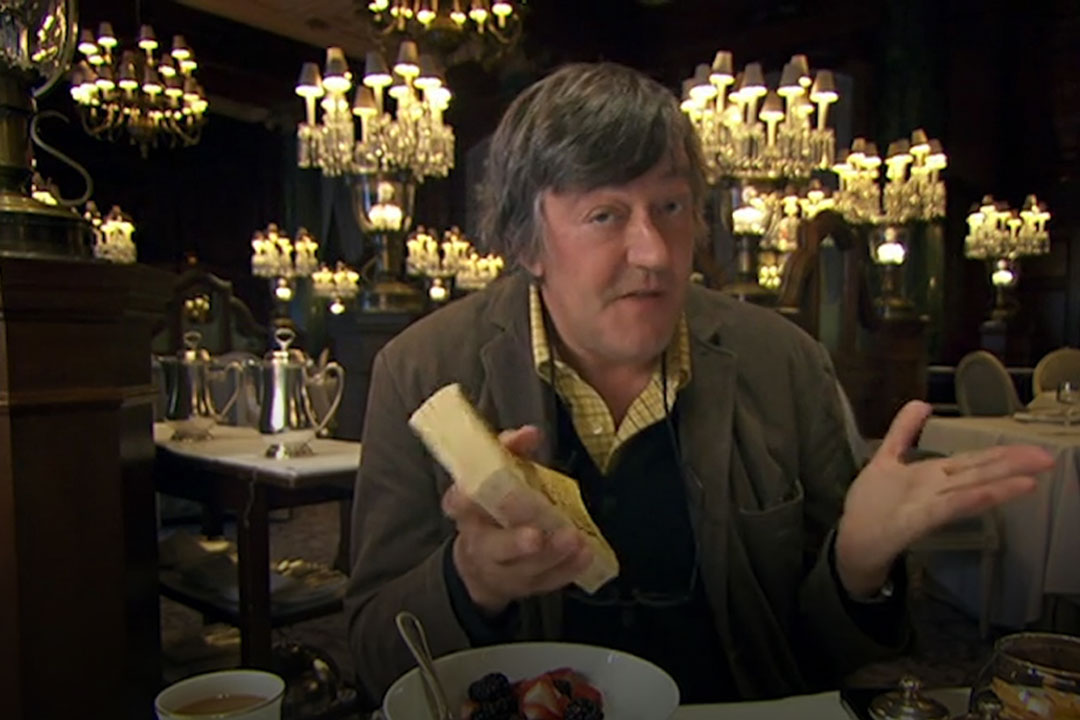 Films Et Séries Tv Avec Stephen Fry Stephen Fry in America | Play Stuff